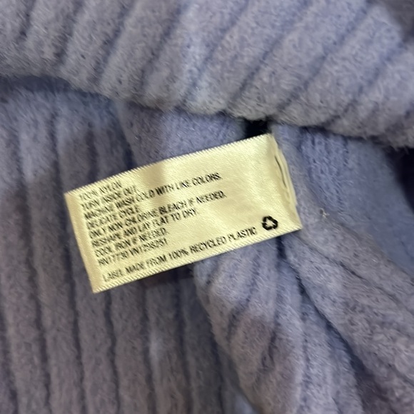 A new day size small tank top NWTs​​​​​​ - Picture 4 of 4